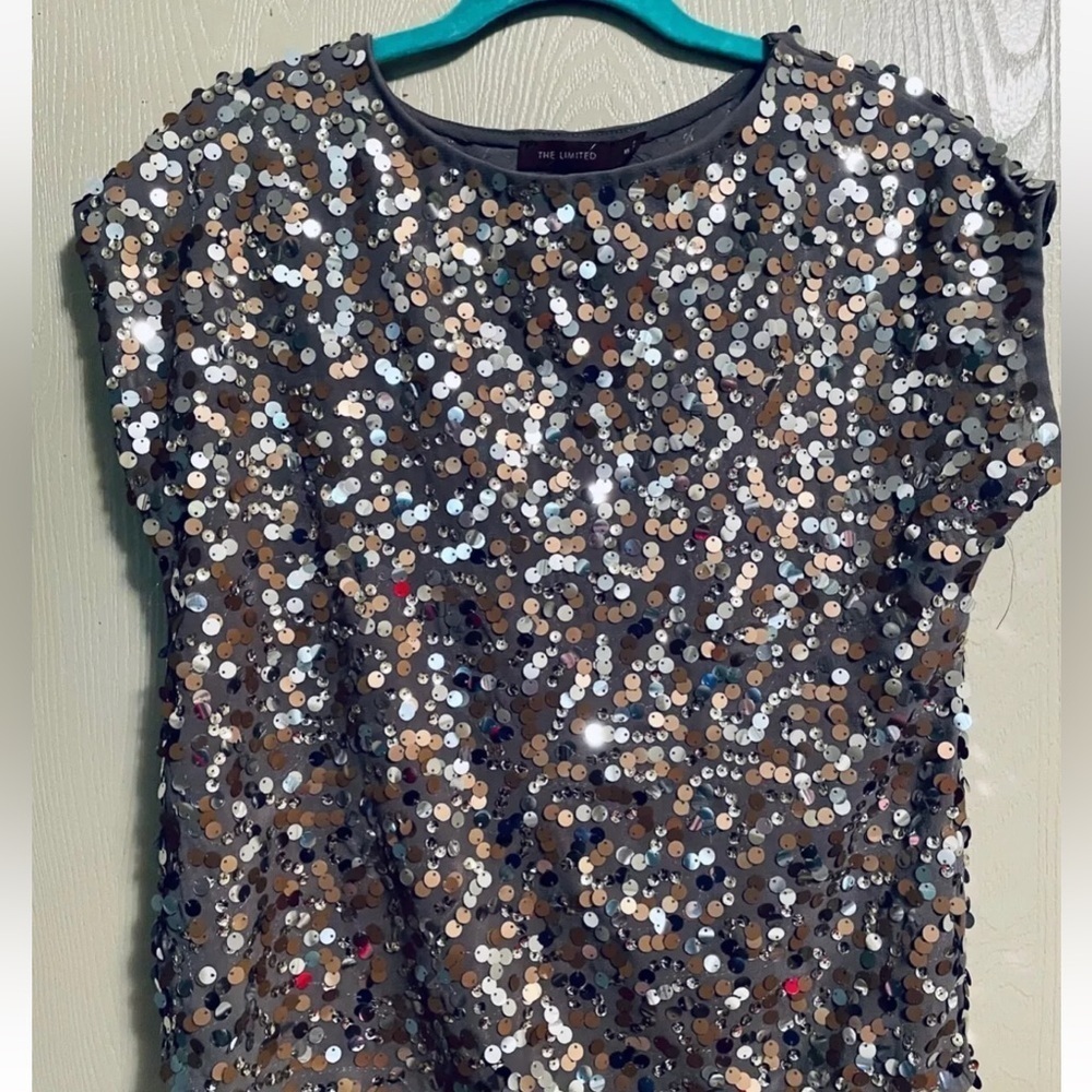 SMALL THE LIMITED Olive Green Blouse Top Gold Silver Sequins Sleveless Relaxed - Picture 11 of 16